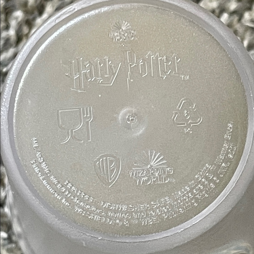 Butterbeer Frosted Mug - Picture 3 of 4